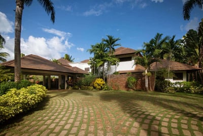 Luxury Villa Photo #23