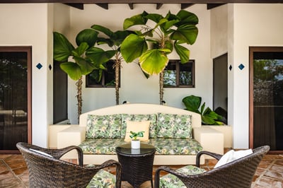 Luxury Villa Photo #23