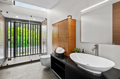 Luxury Villa Photo #40