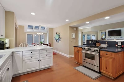 Luxury Villa Photo #12