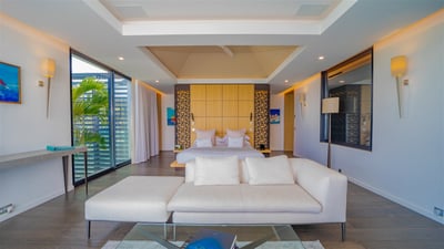 Luxury Villa Photo #55