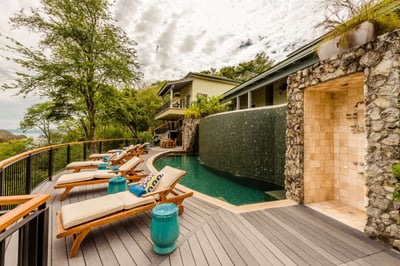 Luxury Villa Photo #4