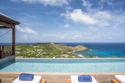 Luxury Villa Photo #2