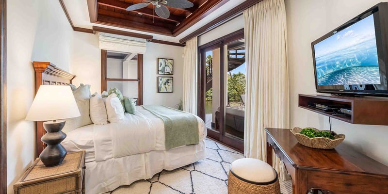 Ritz-Carlton Deckhouse #1