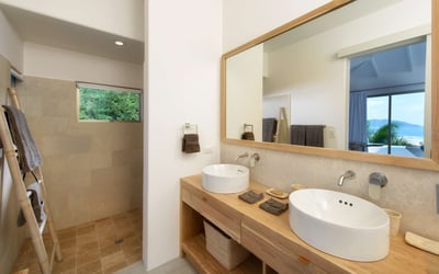 Luxury Villa Photo #21