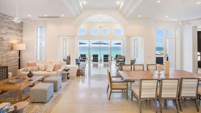 Luxury Villa Photo #12