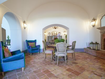 Luxury Villa Photo #21