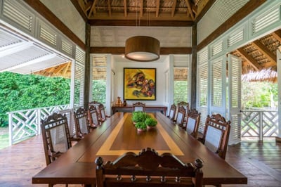 Luxury Villa Photo #11