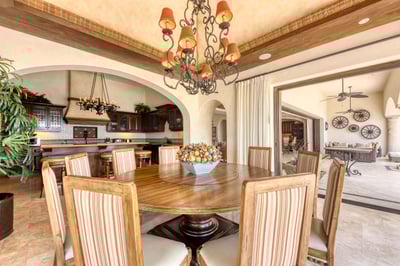 Luxury Villa Photo #34