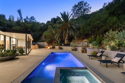 Luxury Villa Photo #20