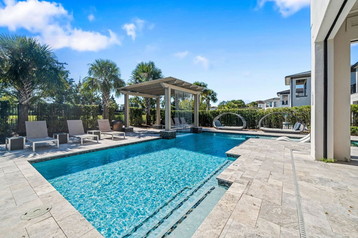 Reunion Tropical Retreat