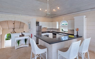 Luxury Villa Photo #2
