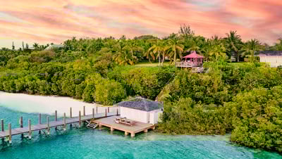 Luxury Villa Photo #6