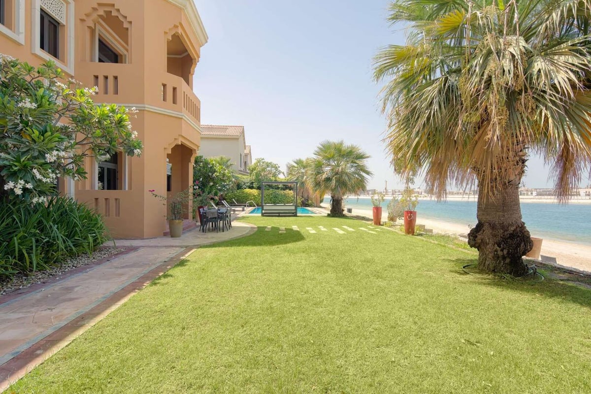 Palm Jumeirah 2 villa rental - 6
