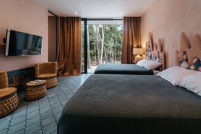 Luxury Villa Photo #37