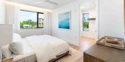 Luxury Villa Photo #12