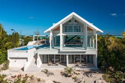 Luxury Villa Photo #2