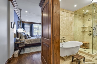 Luxury Villa Photo #9