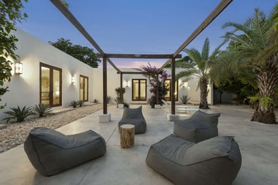 Luxury Villa Photo #11