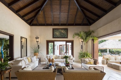 Luxury Villa Photo #19