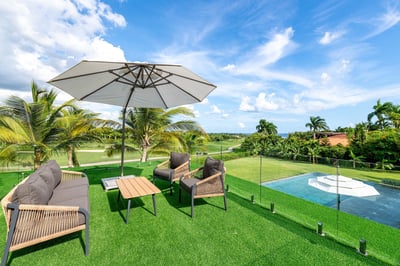 Luxury Villa Photo #9