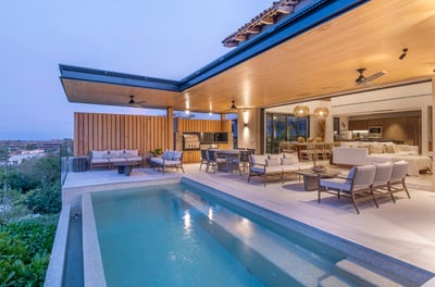 Luxury Villa Photo #3