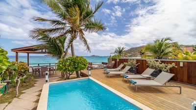 Luxury Villa Photo #4