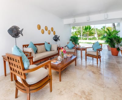 Luxury Villa Photo #13