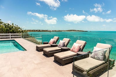 Luxury Villa Photo #3