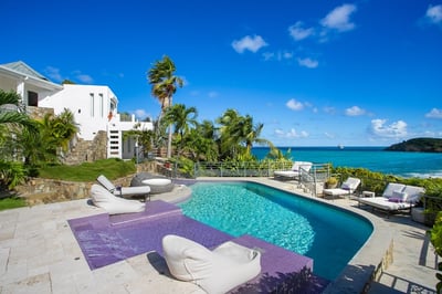 Luxury Villa Photo #4