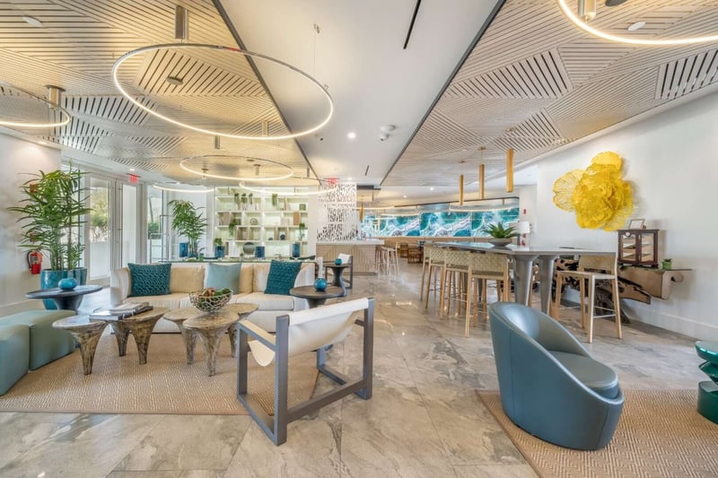 Club Suites at Rum Point 3 BDM Pool Suite