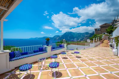 Luxury Villa Photo #8