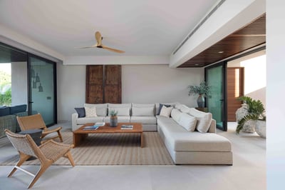 Luxury Villa Photo #8