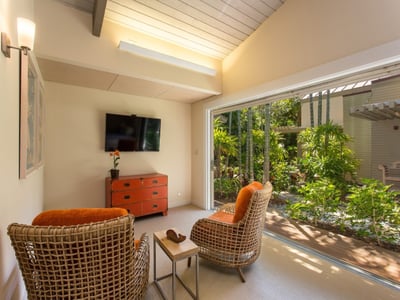 Luxury Villa Photo #18