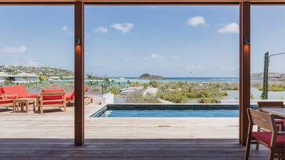 Luxury Villa Photo #4