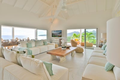 Luxury Villa Photo #23