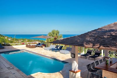 Luxury Villa Photo #4