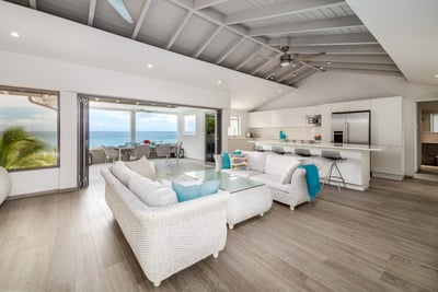 Luxury Villa Photo #20