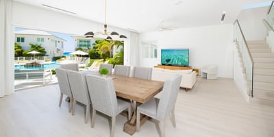 Luxury Villa Photo #16