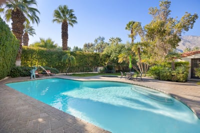 Luxury Villa Photo #3