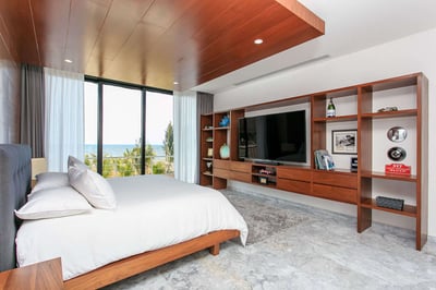 Luxury Villa Photo #22