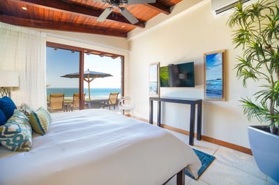 Imagine waking up to this ocean view!