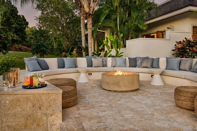 Luxury Villa Photo #4