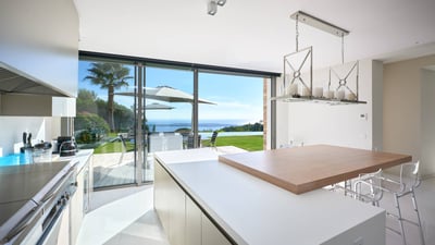 Luxury Villa Photo #7