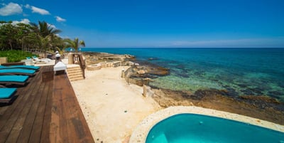 Luxury Villa Photo #5