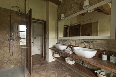 Luxury Villa Photo #22