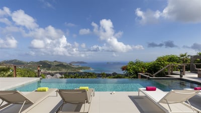 Luxury Villa Photo #8
