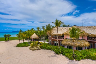 Luxury Villa Photo #13