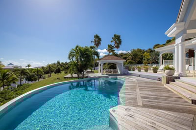 Luxury Villa Photo #5