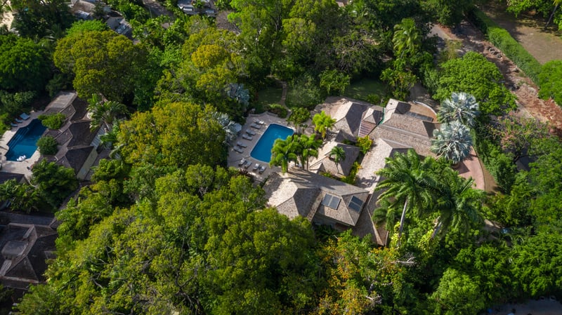 Bluff House and Cottage